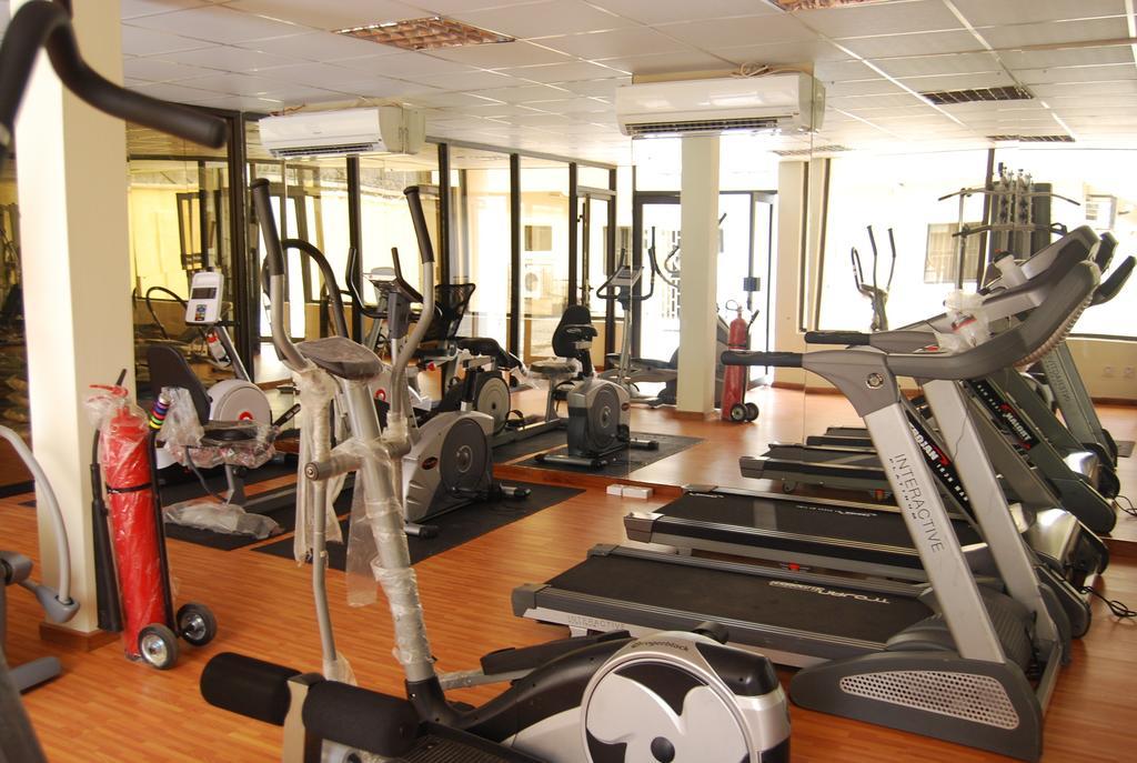 The Habitat Suites International Lagos Ngoại thất bức ảnh