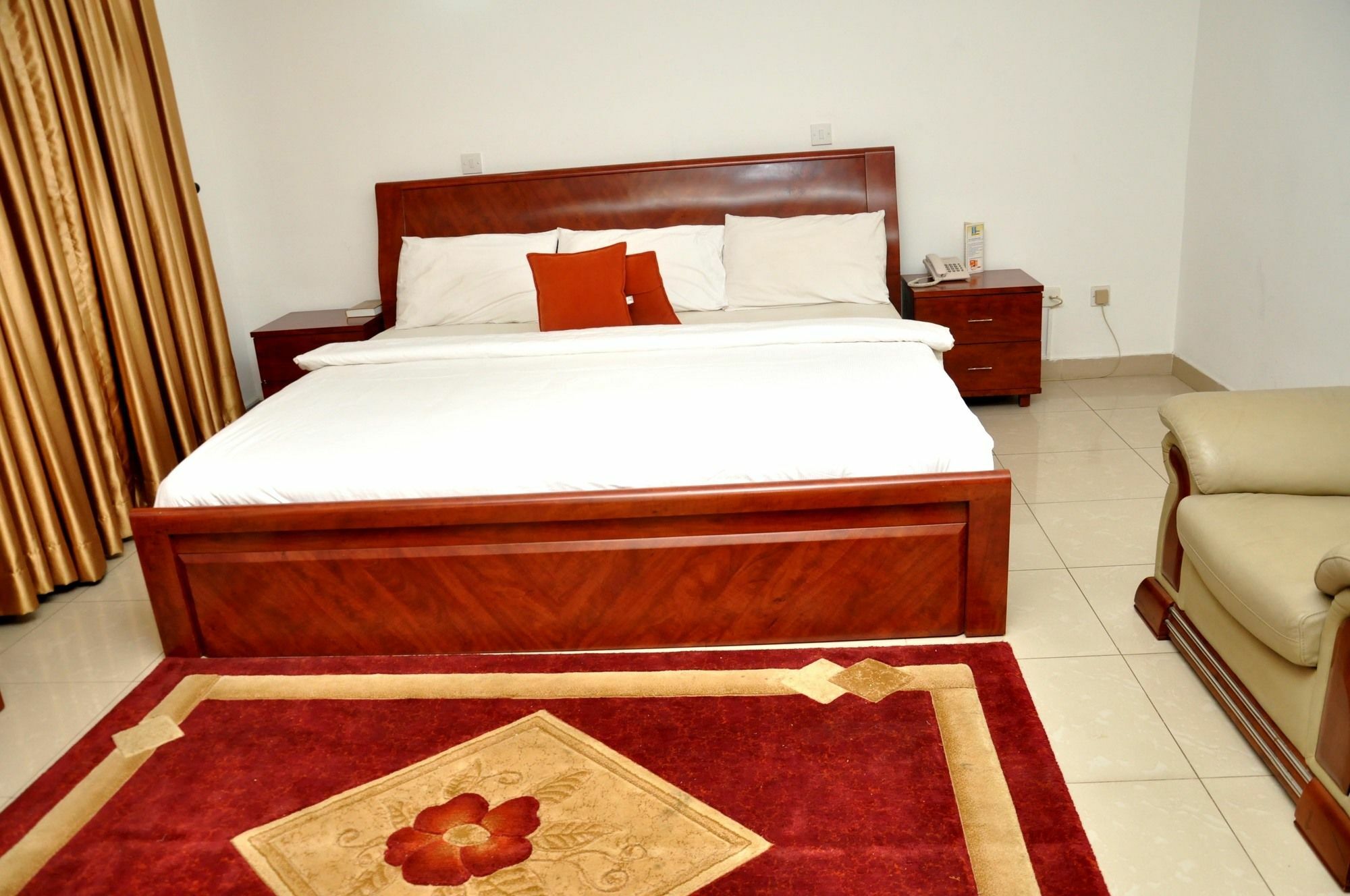 The Habitat Suites International Lagos Ngoại thất bức ảnh