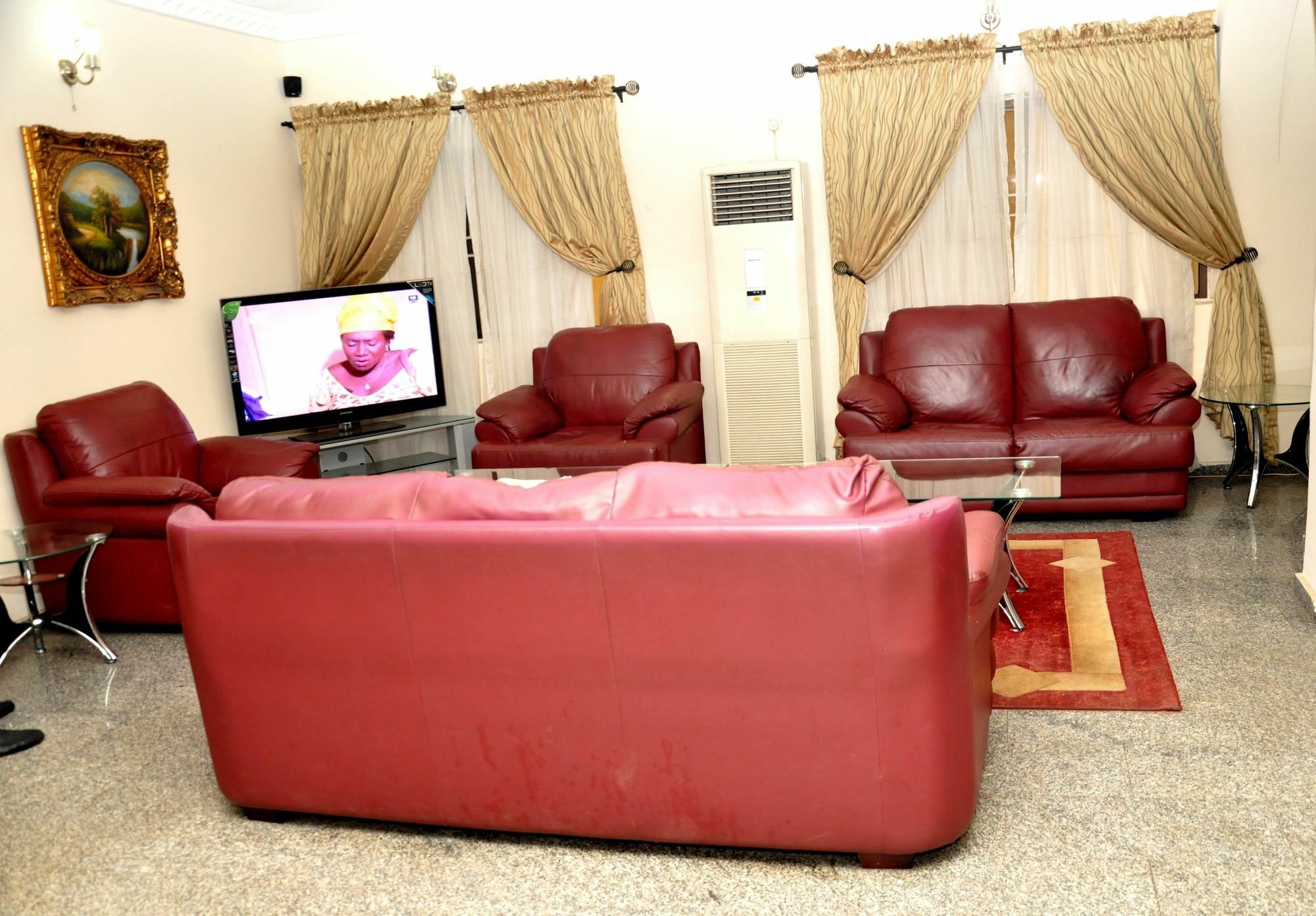 The Habitat Suites International Lagos Ngoại thất bức ảnh