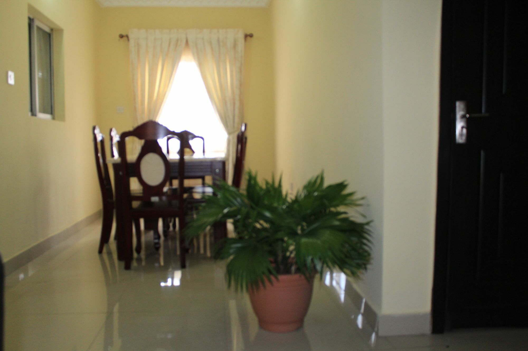 The Habitat Suites International Lagos Ngoại thất bức ảnh
